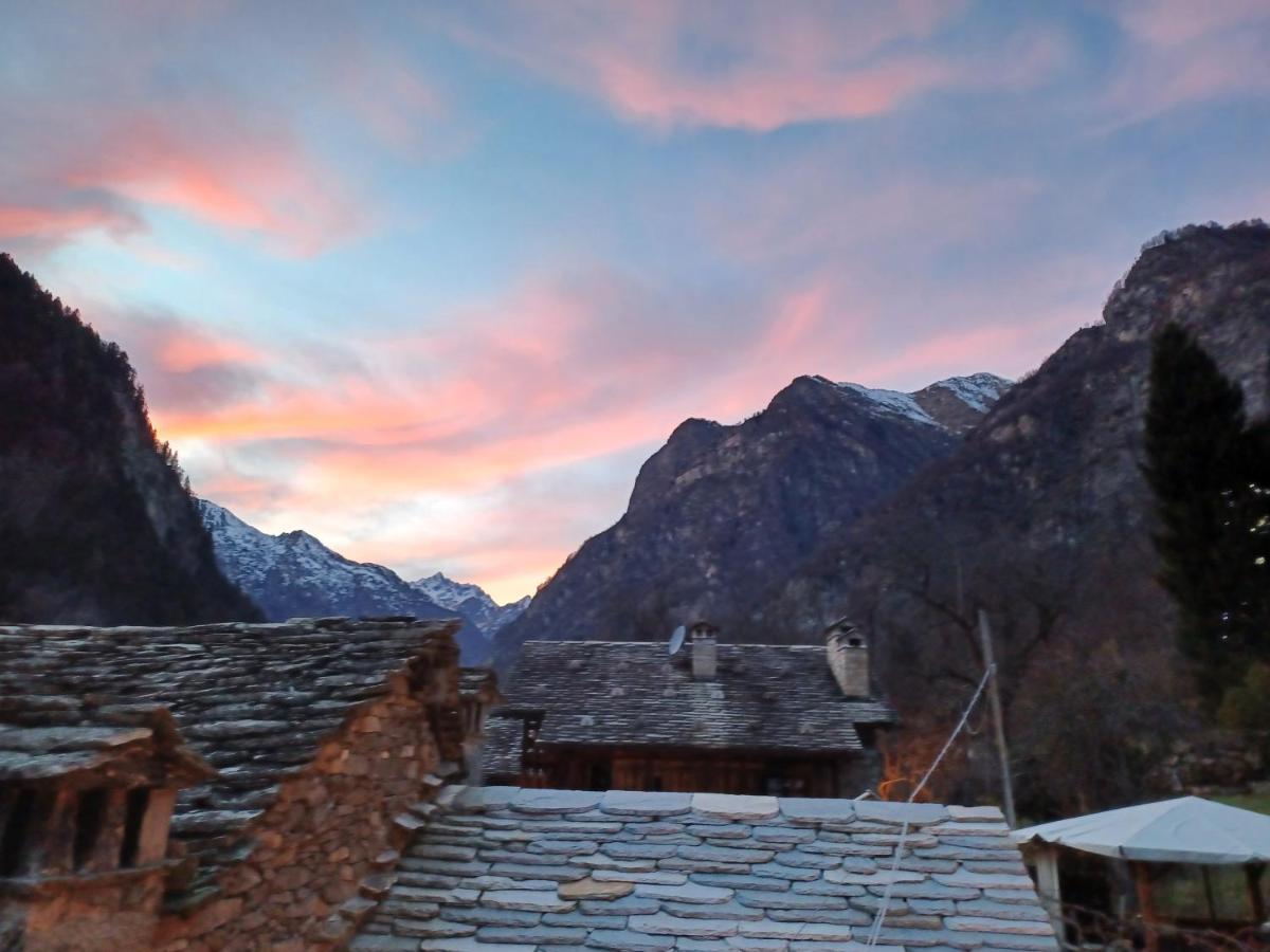 Ca' Scocc, Antica Casa Di Montagna In Valsesia Villa Mollia Eksteriør billede